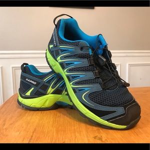 Boys size 6 Salomon sneakers.